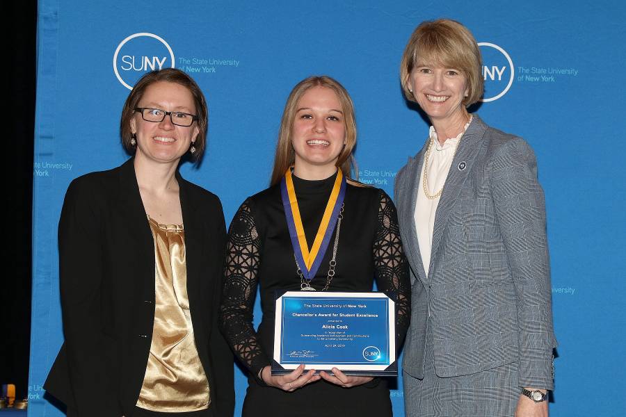 Alicia Cook receives SUNY Chancellor's Award
